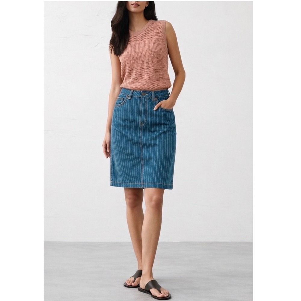 Vintage Light Wash Denim Blue Jean Striped Skirt